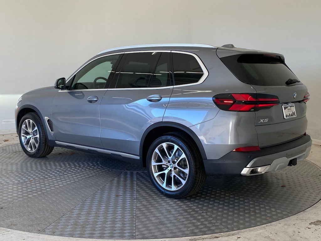 New 2026 BMW X5 xDrive40i SUV