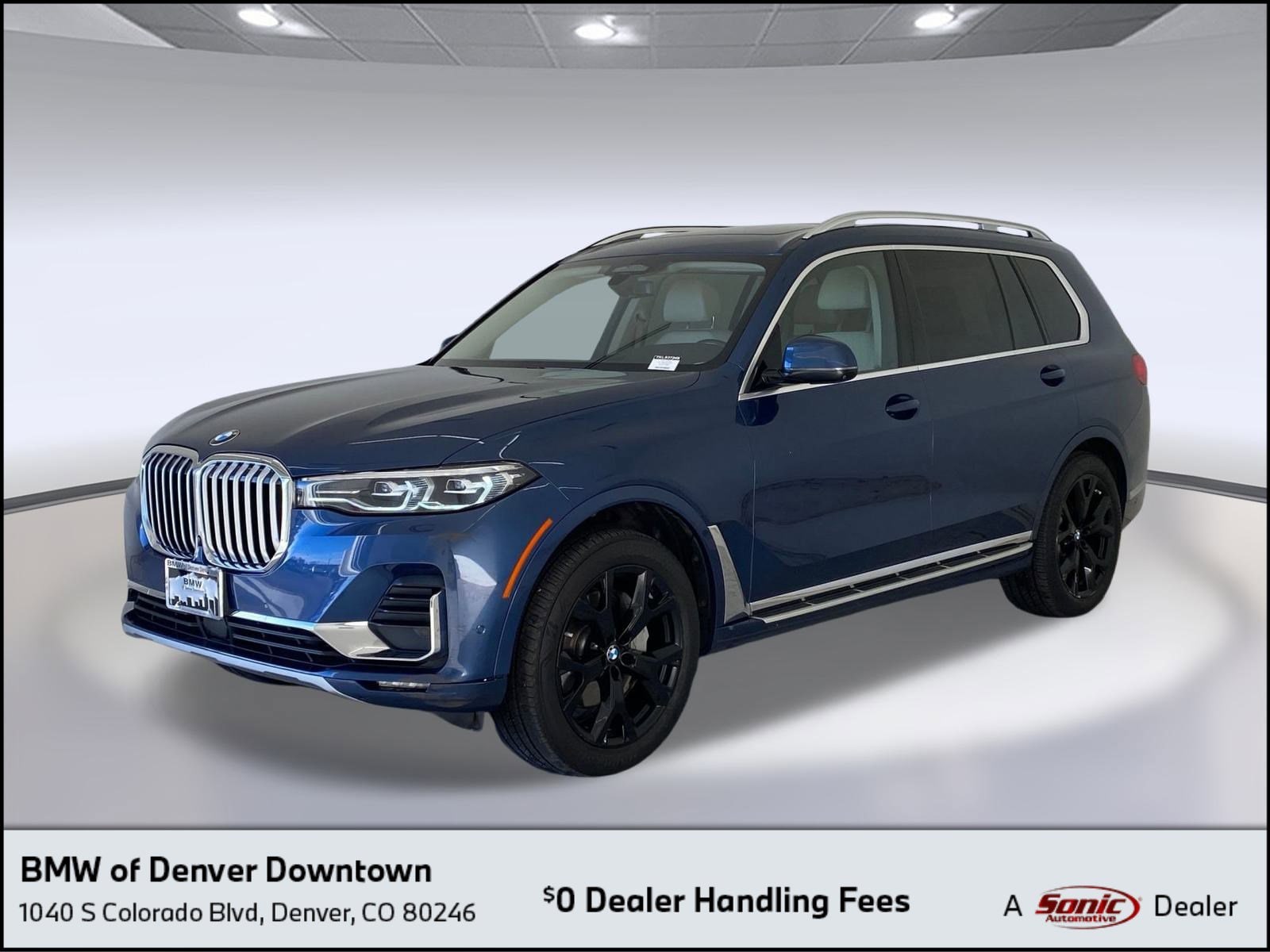 2019 BMW X7 50i's photo