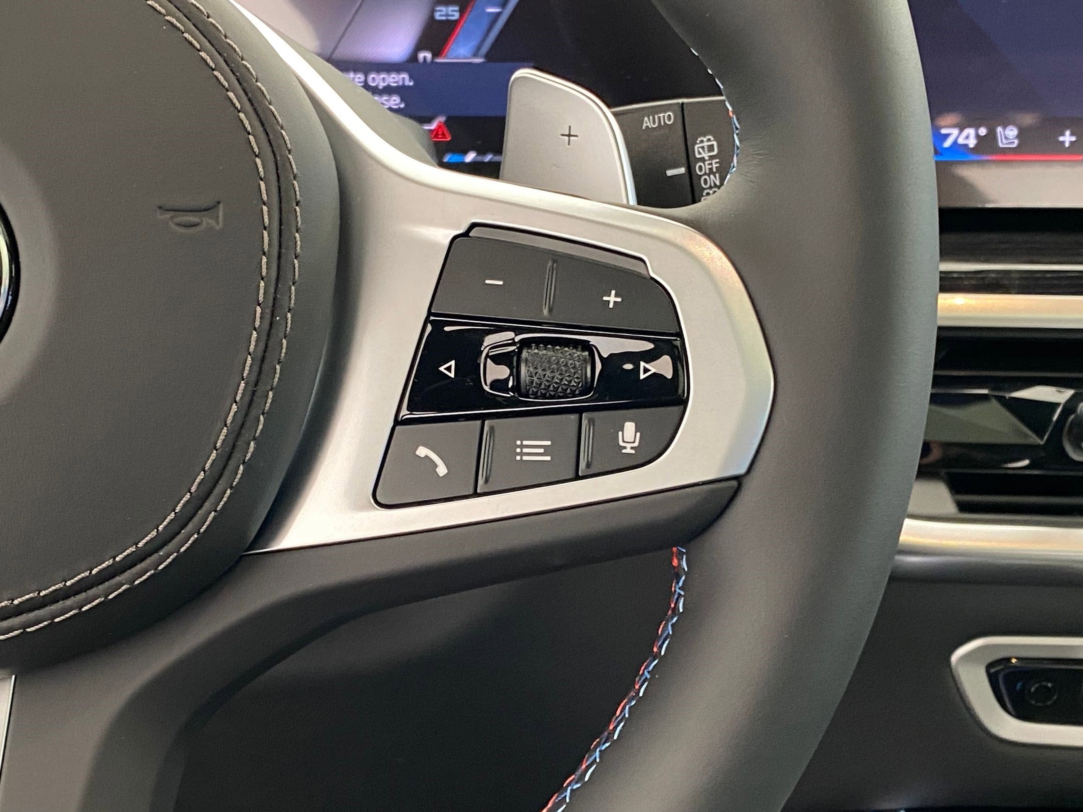 2026 BMW X7 M60i - Photo 31