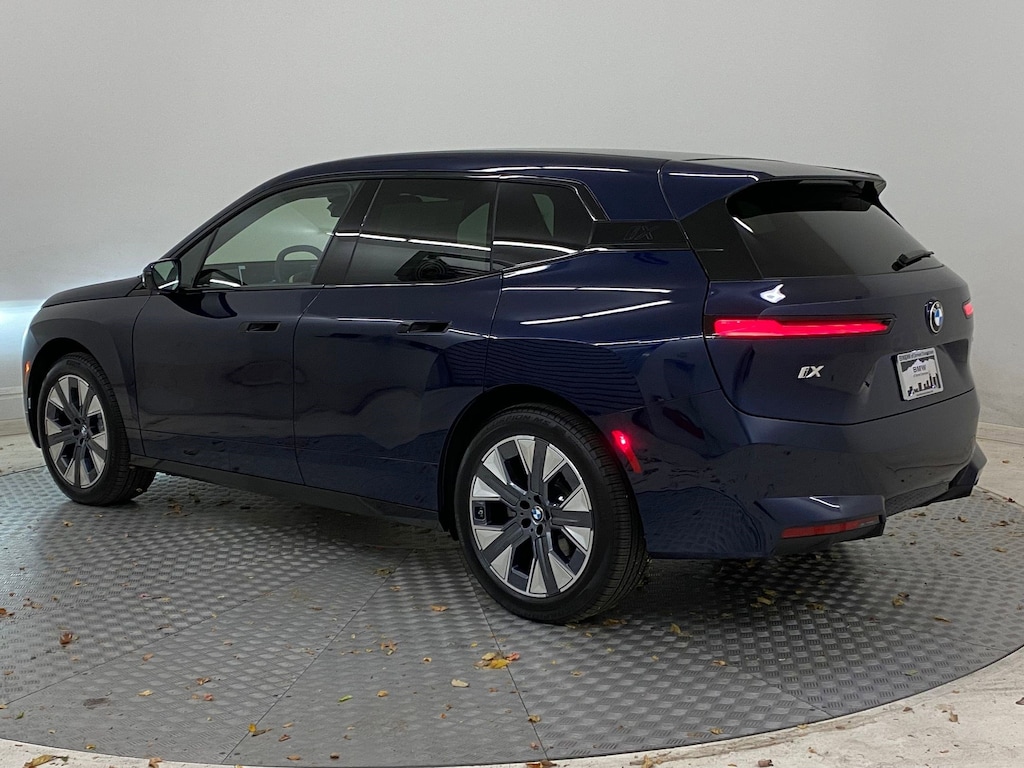 New 2026 BMW iX xDrive45 SUV