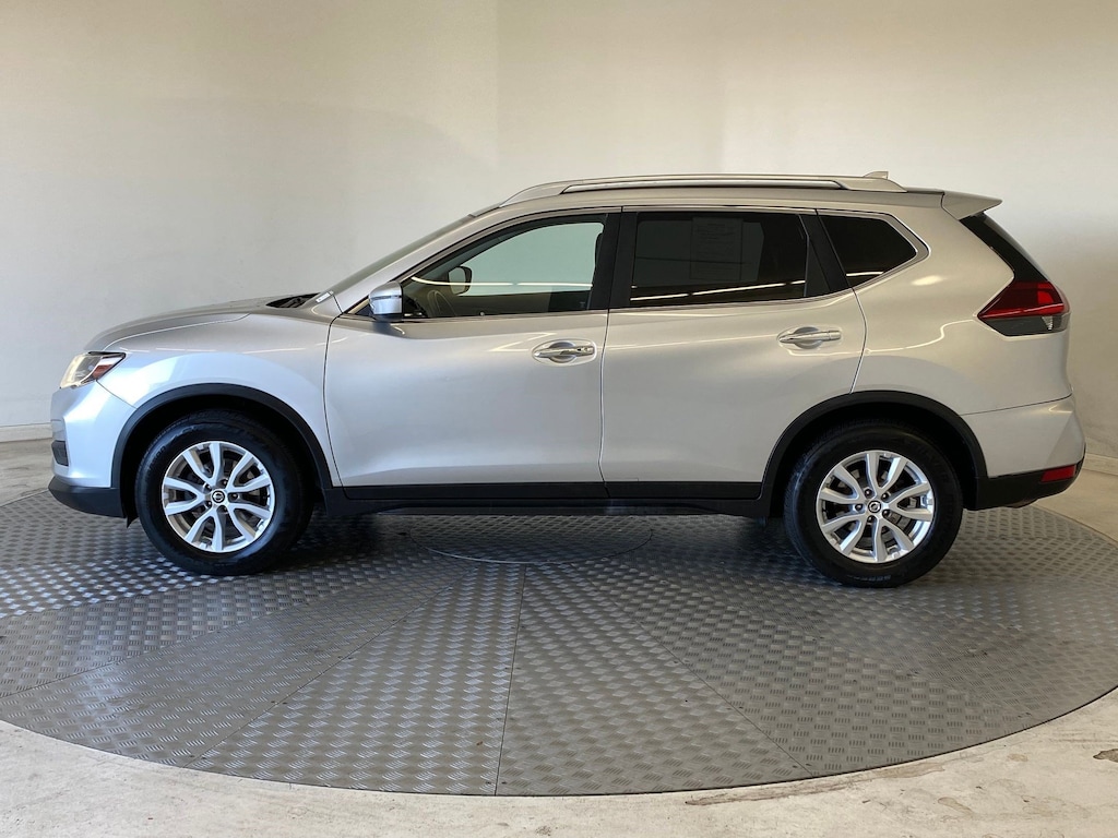 Used 2018 Nissan Rogue SV SUV