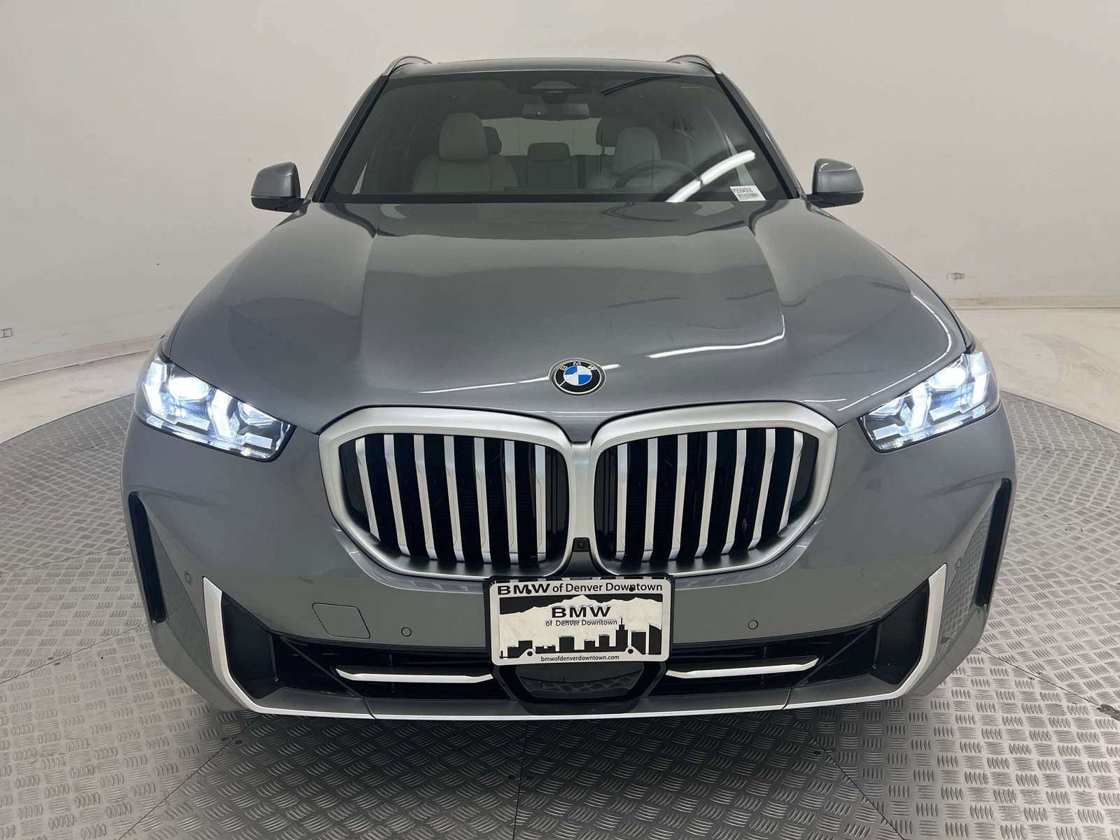 Used 2024 BMW X5 40i with VIN 5UX23EU01R9S84916 for sale in Denver, CO