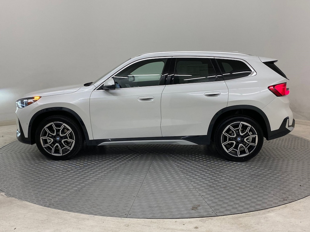 New 2025 BMW X1 xDrive28i SUV