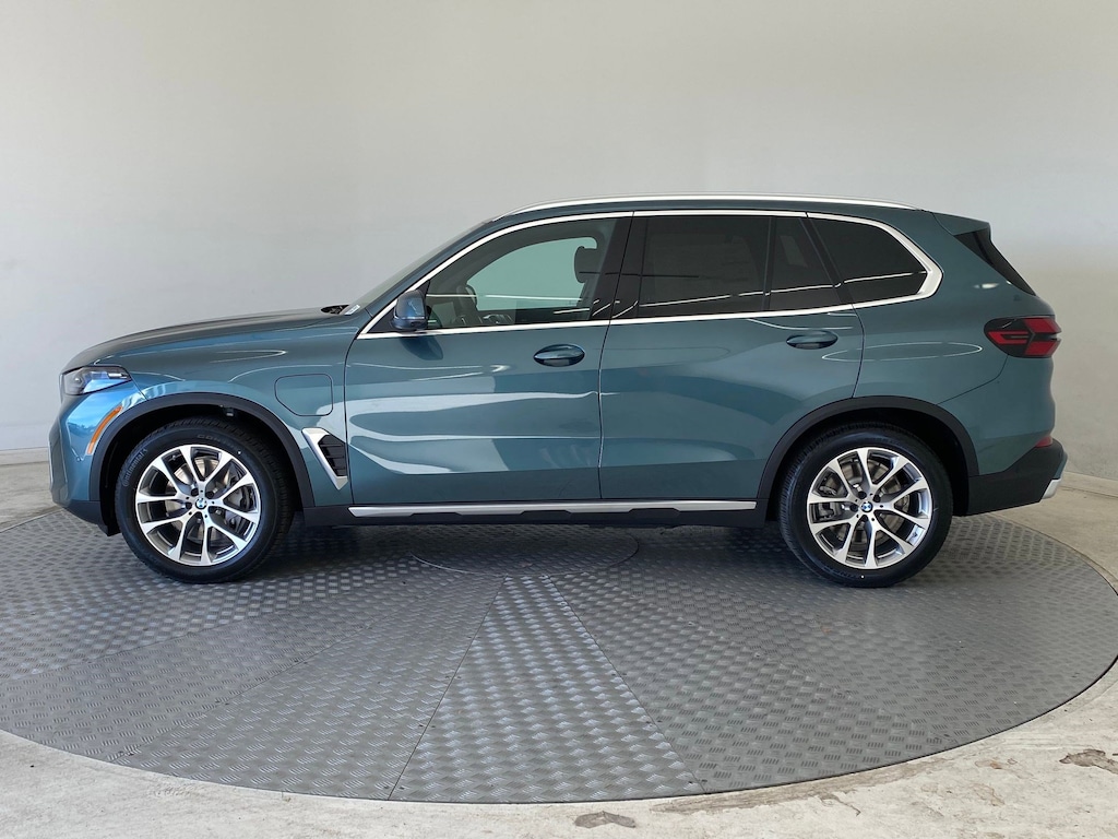 New 2026 BMW X5 PHEV xDrive50e SUV