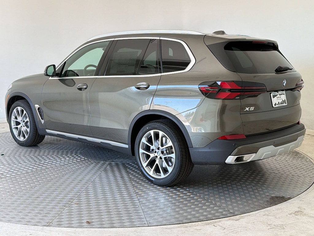 New 2026 BMW X5 xDrive40i SUV