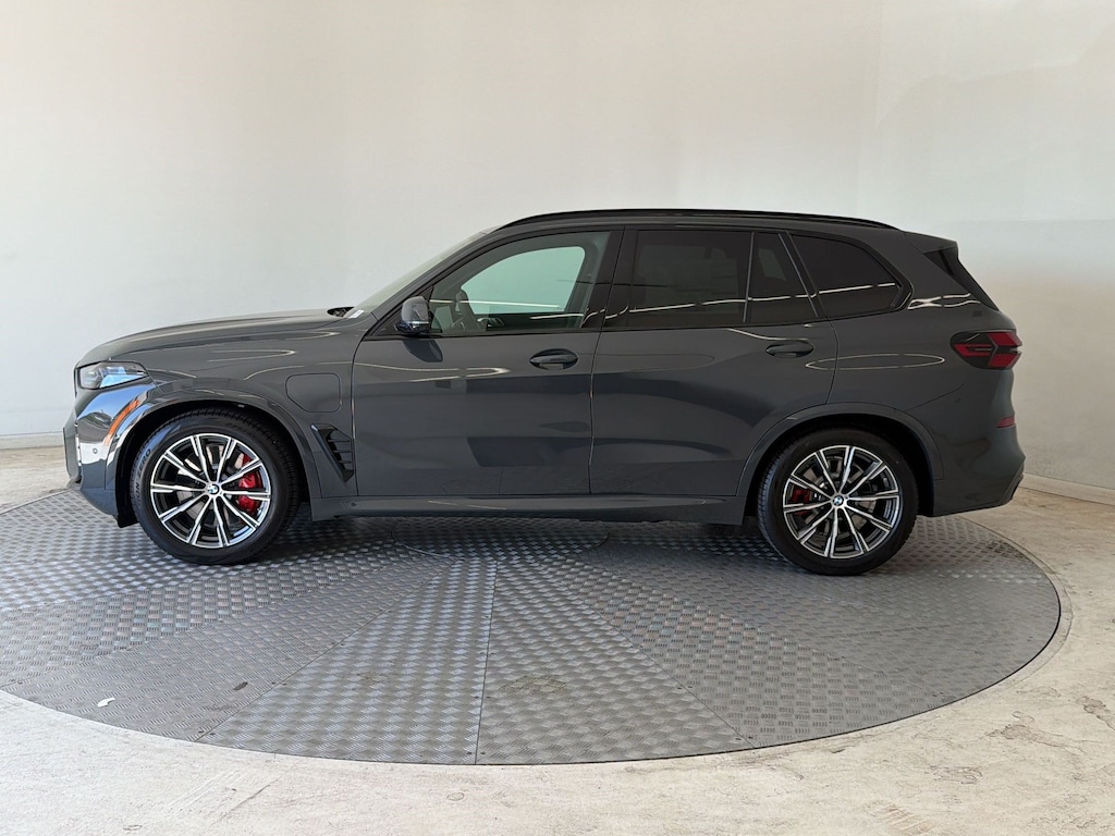 New 2026 BMW X5 PHEV xDrive50e SUV