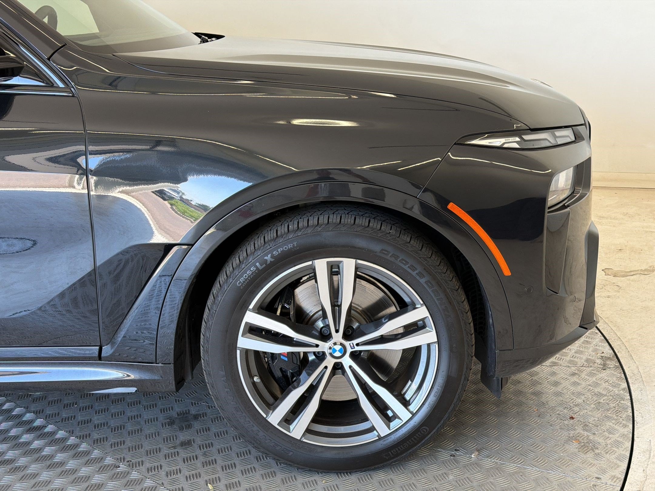 2026 BMW X7 40i - Photo 13