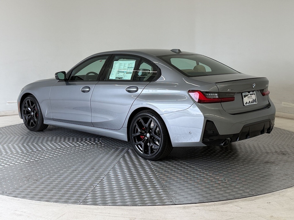 New 2026 BMW 330i xDrive Sedan