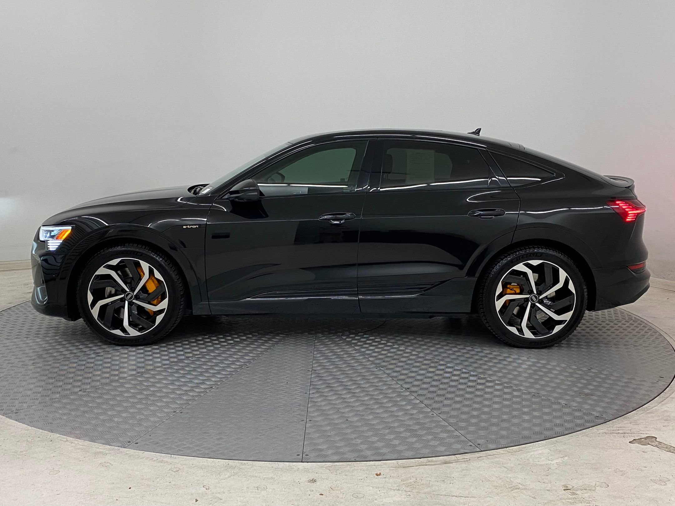 Used 2022 Audi e-tron Sportback Premium Plus with VIN WA12AAGE9NB008942 for sale in Denver, CO