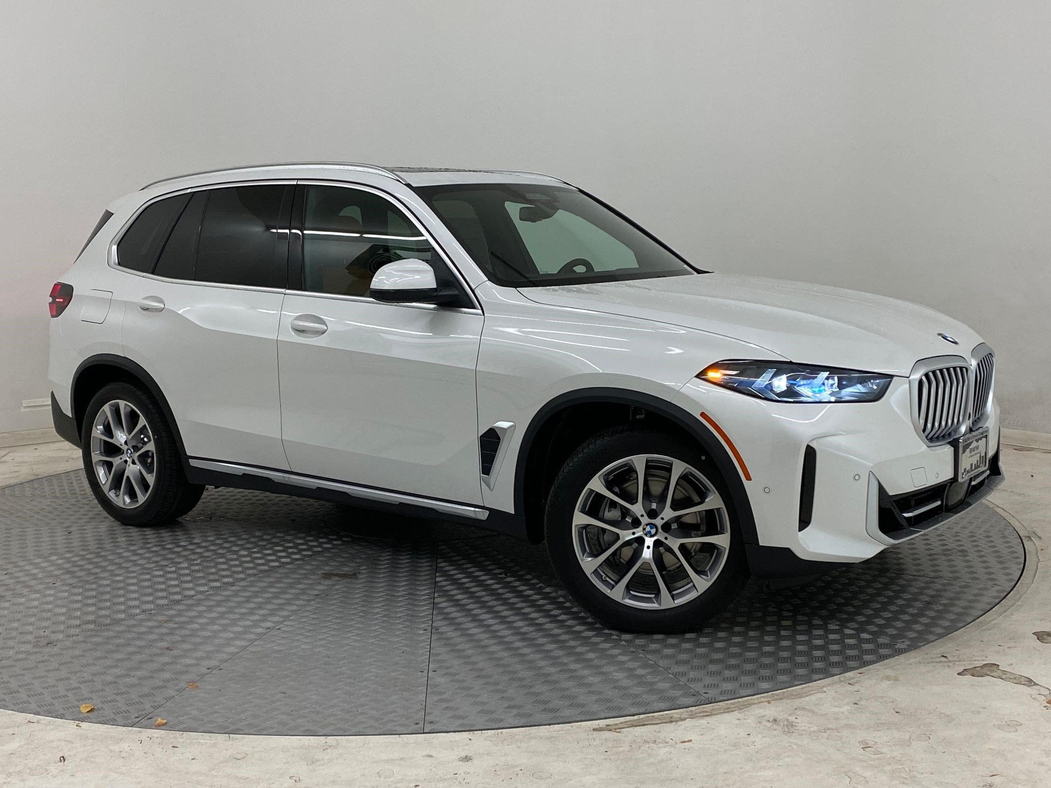 2026 BMW X5 40i - Photo 6