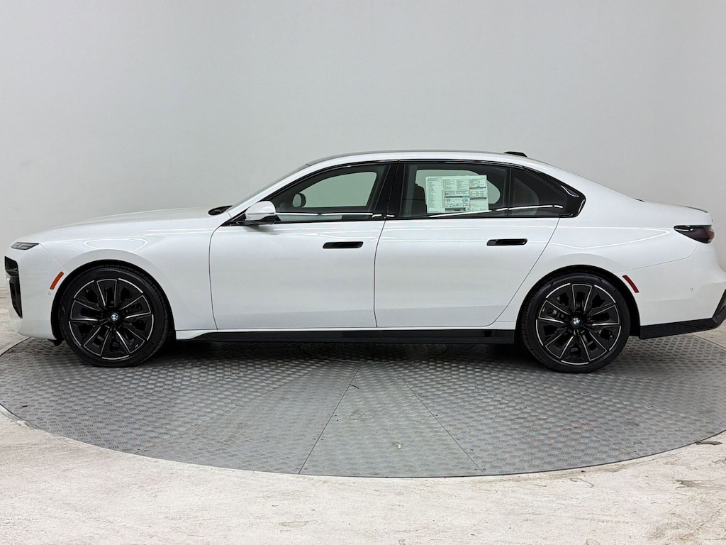 New 2026 BMW 760i xDrive Sedan