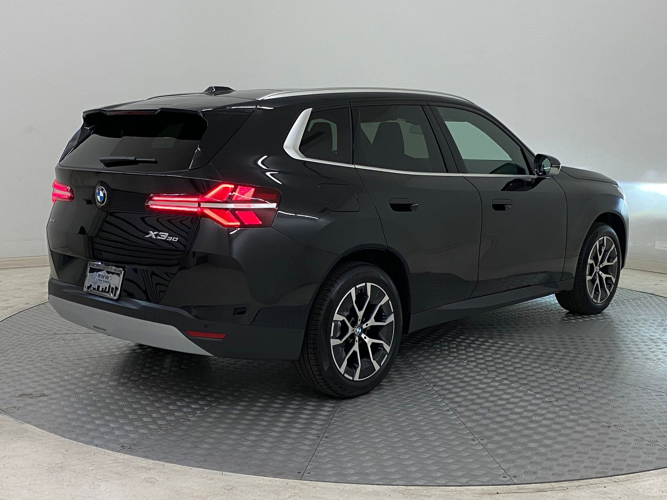 2026 BMW X3 30 - Photo 8
