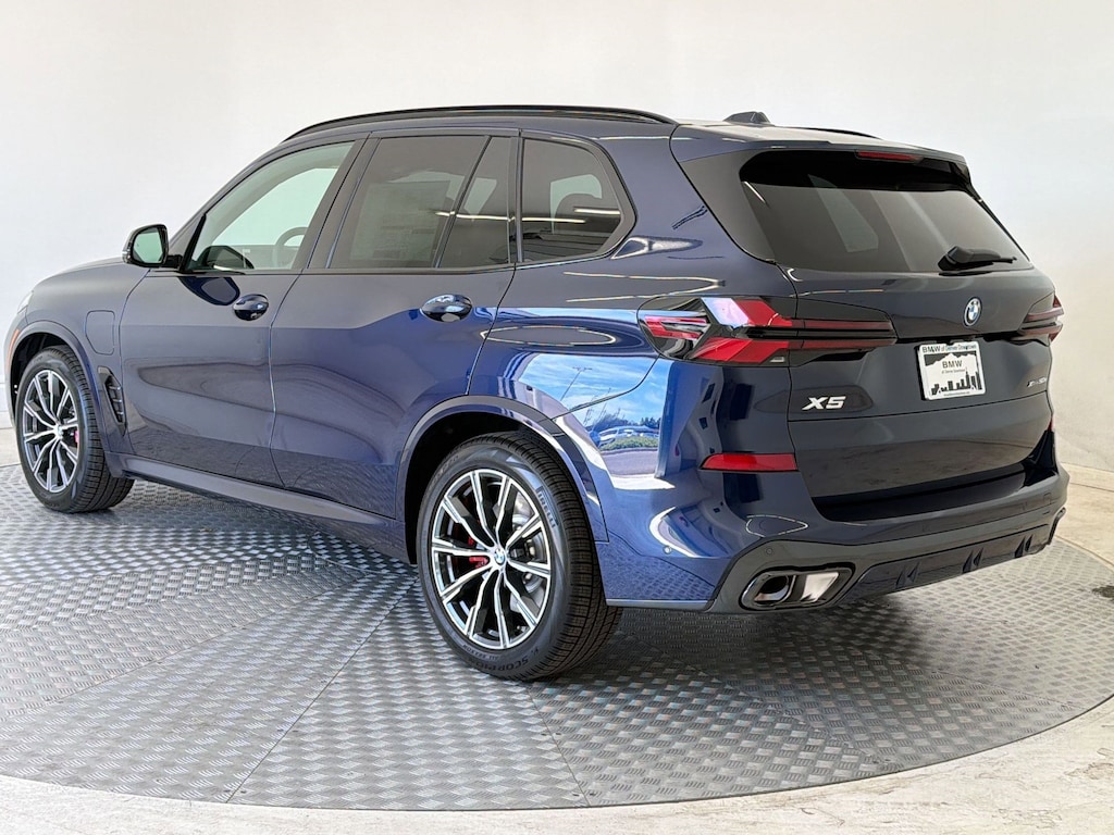 New 2026 BMW X5 PHEV xDrive50e SUV
