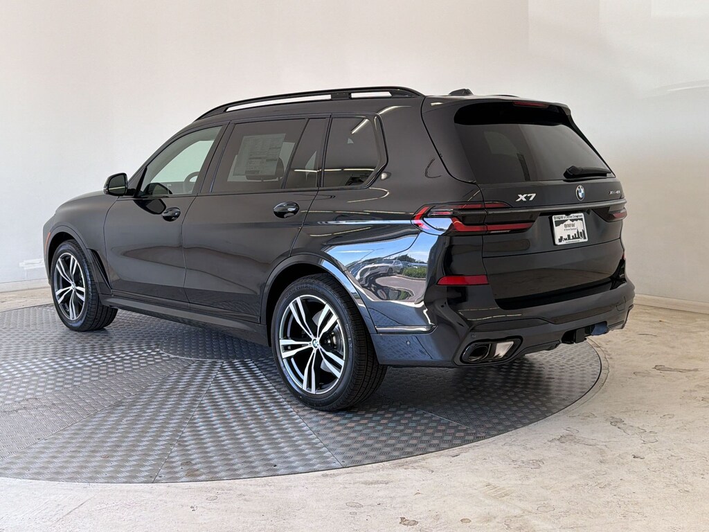 New 2027 BMW X7 xDrive40i SUV