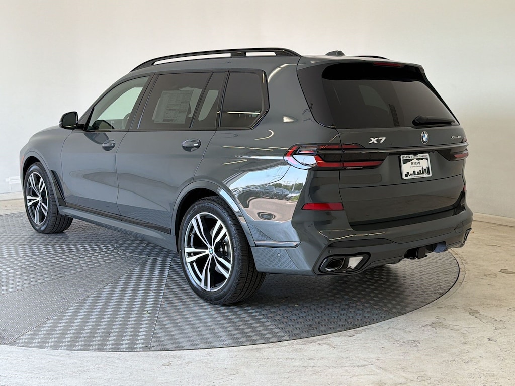 New 2027 BMW X7 xDrive40i SUV