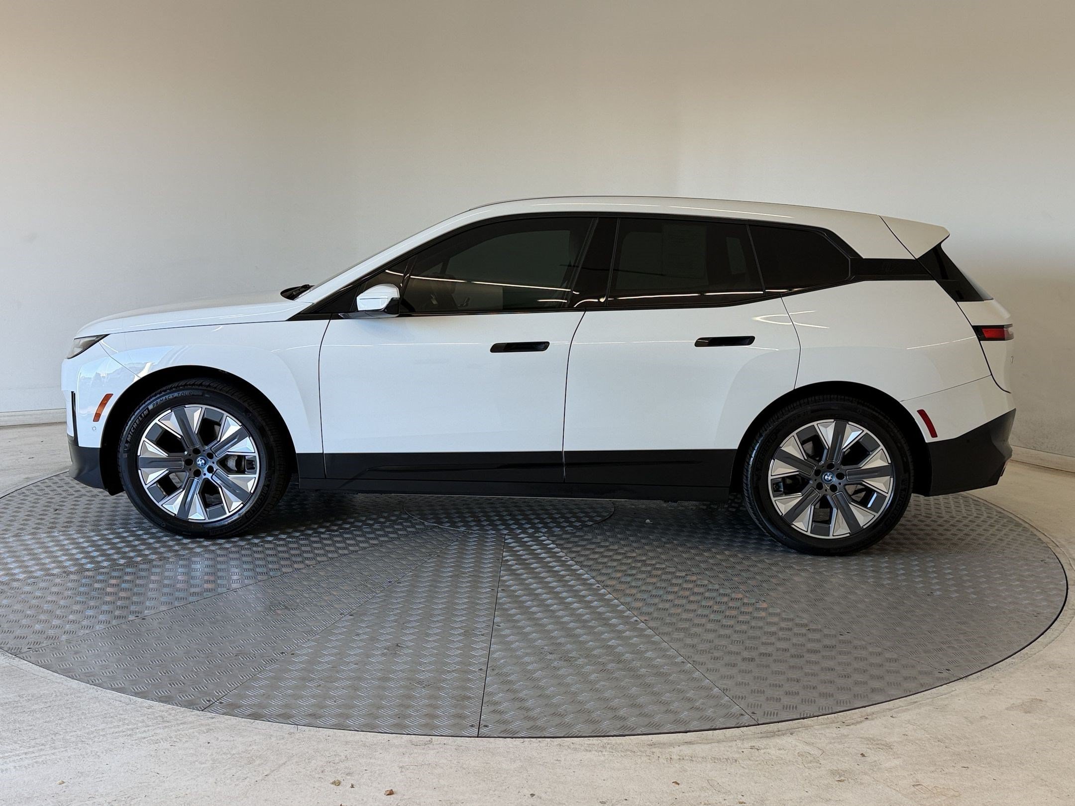 Used 2024 BMW iX SUV