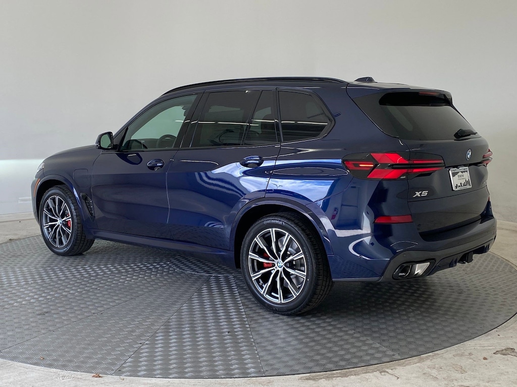 New 2026 BMW X5 PHEV xDrive50e SUV