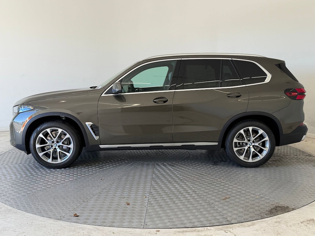 New 2026 BMW X5 xDrive40i SUV