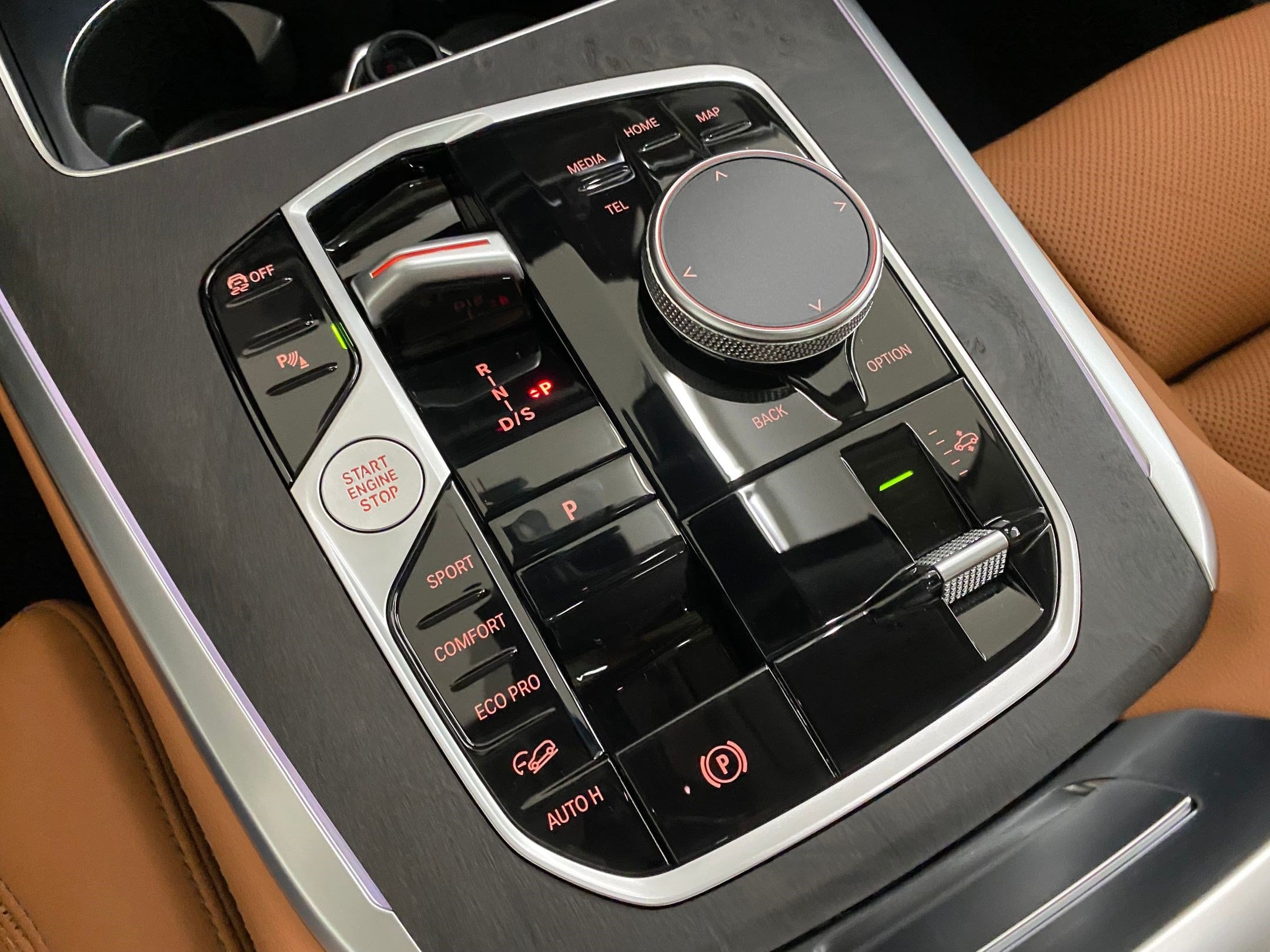 2026 BMW X7 40i - Photo 18