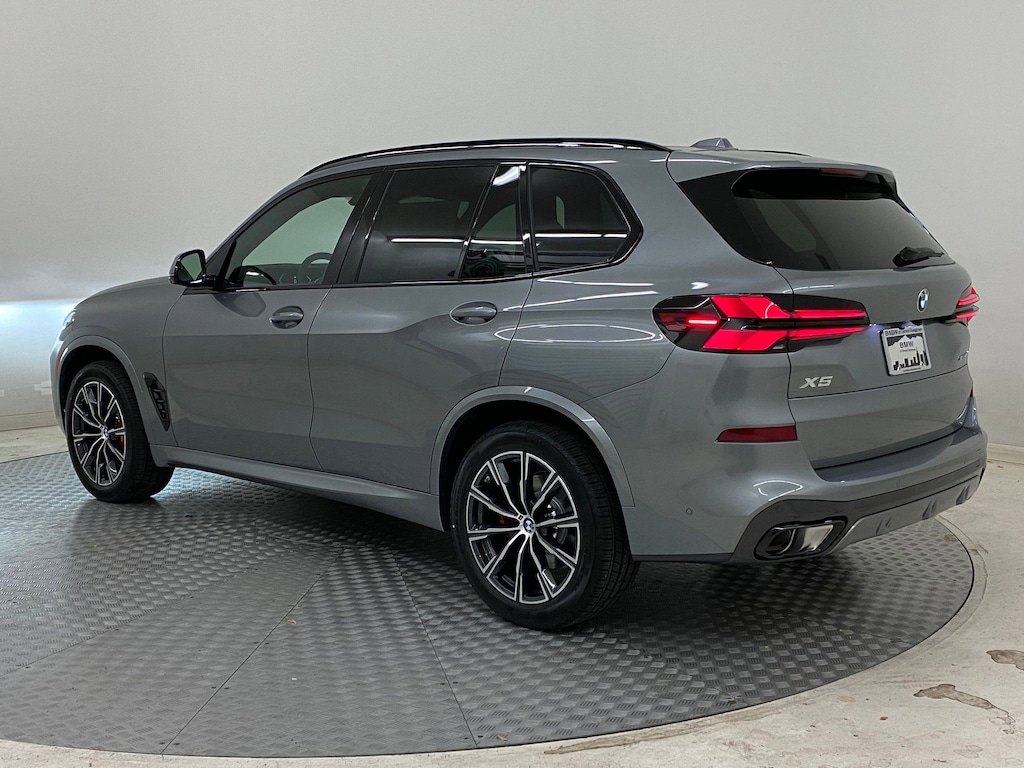 New 2026 BMW X5 xDrive40i SUV