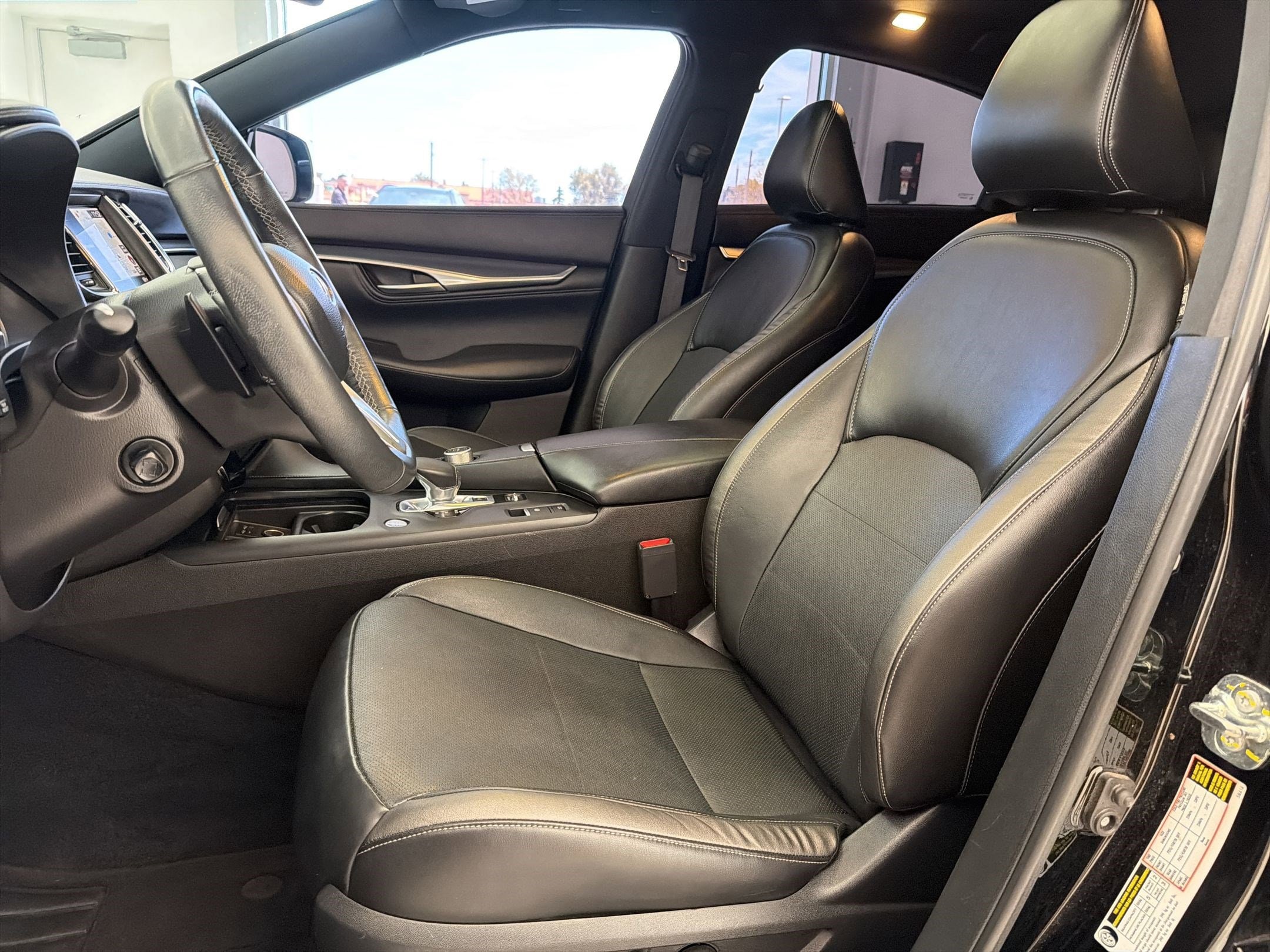 QX55 ESSENTIAL SUV