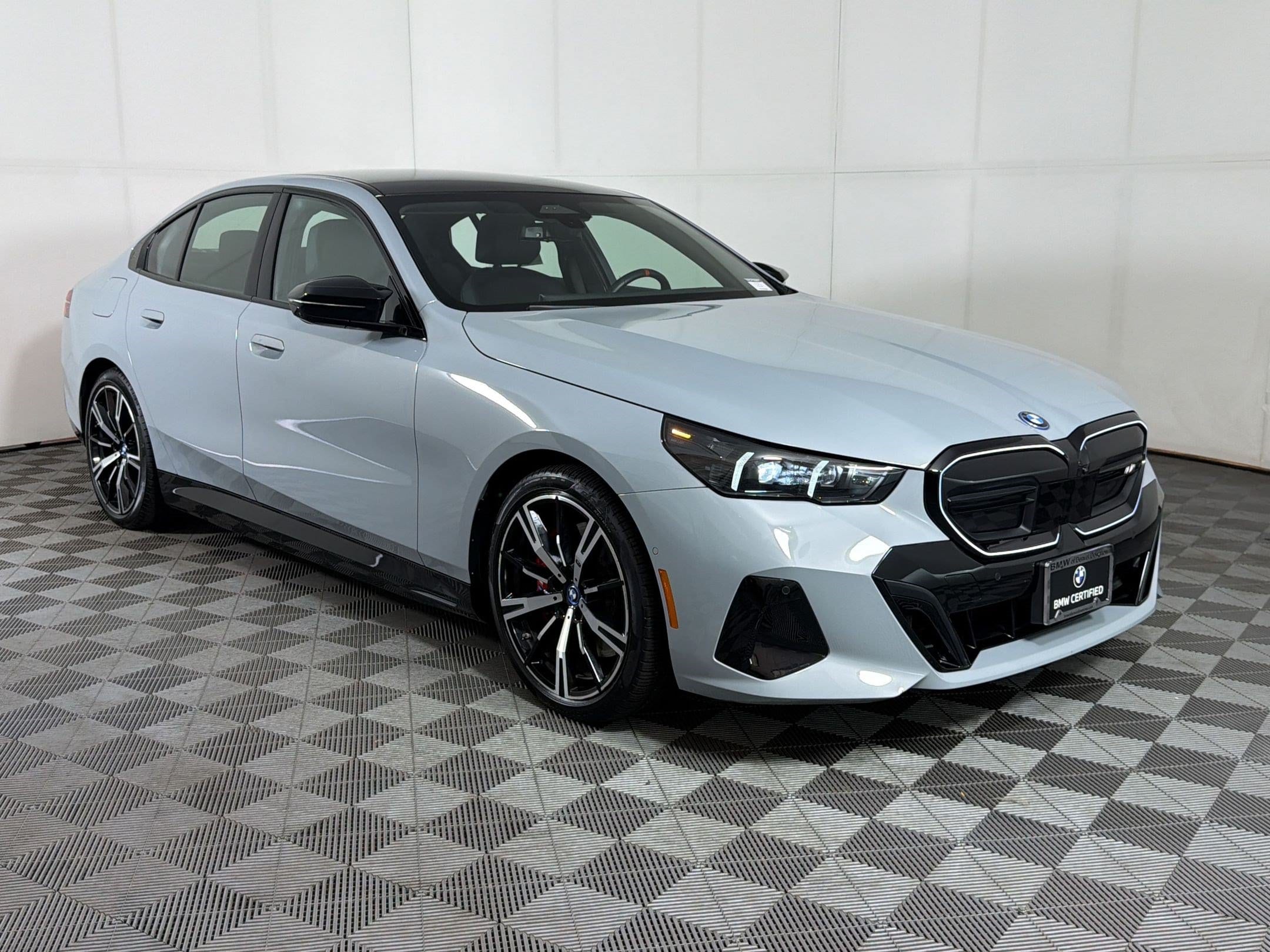 I5 Sedan