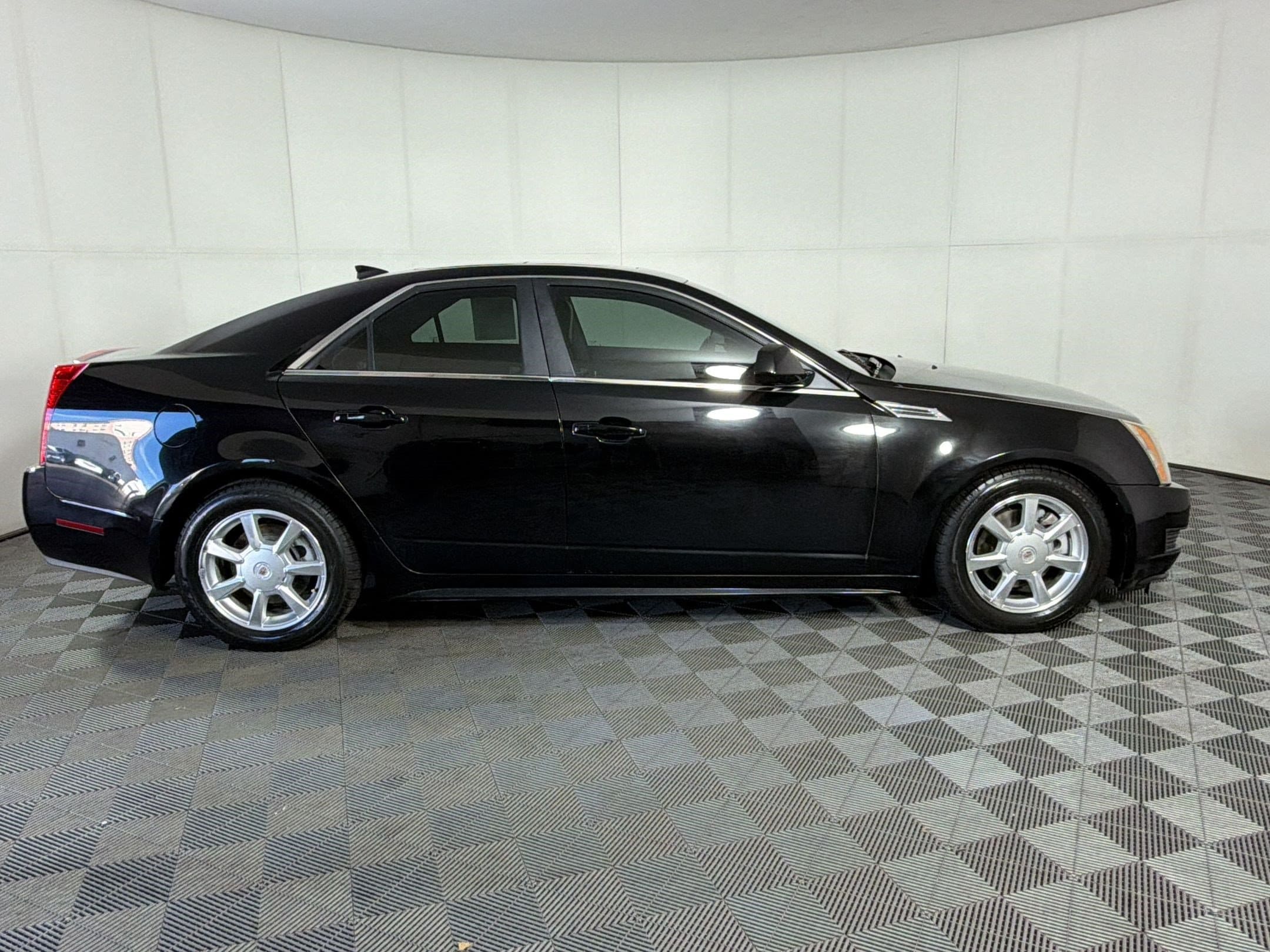 CTS Luxury Sedan