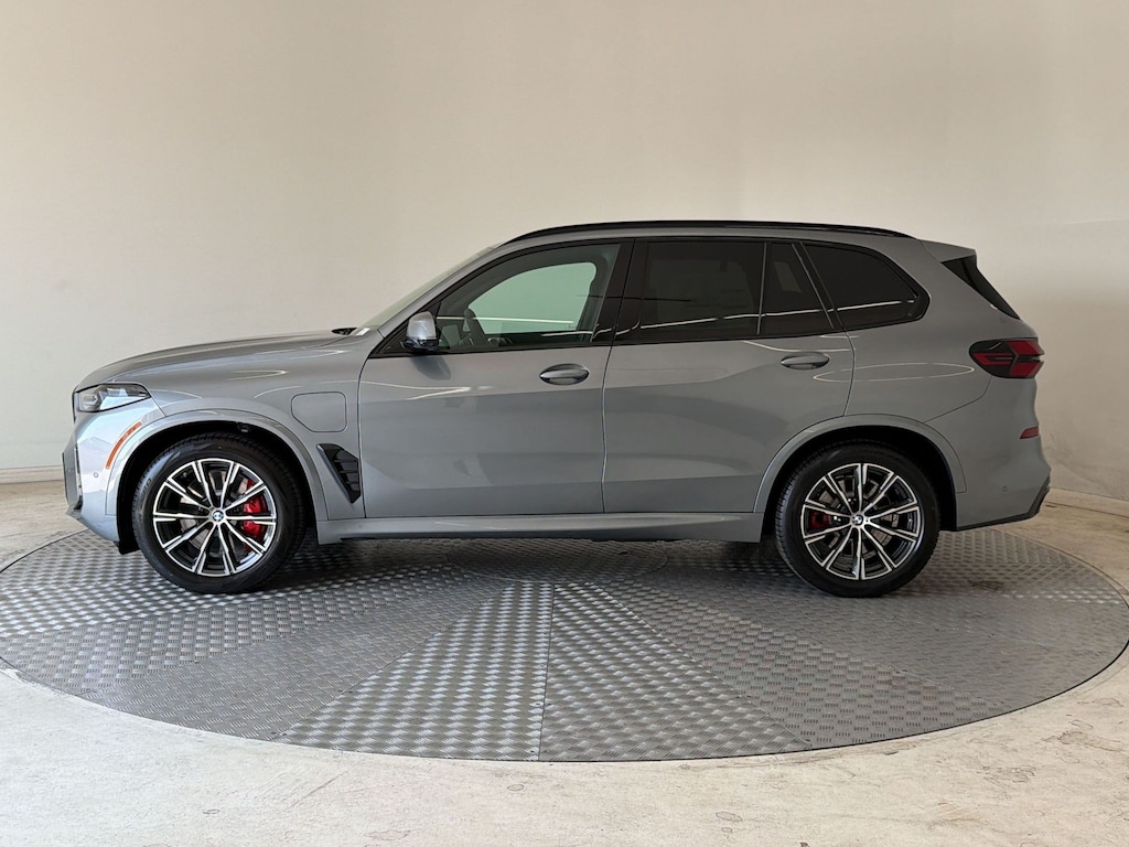 New 2026 BMW X5 PHEV xDrive50e SUV