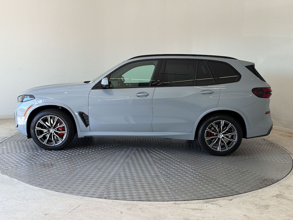 New 2026 BMW X5 xDrive40i SUV
