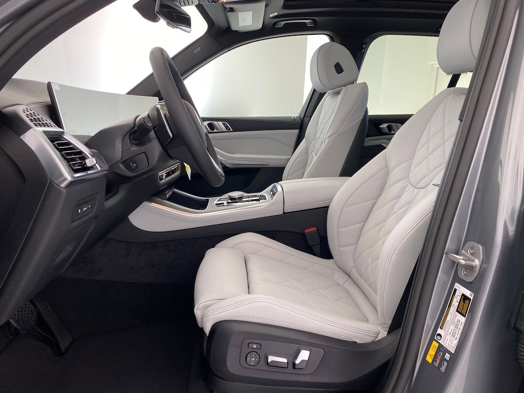 New 2026 BMW X5 PHEV xDrive50e SUV