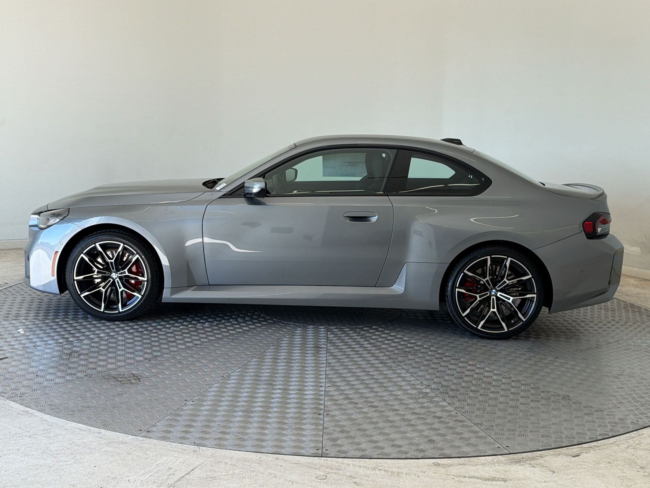 M2 Base Coupe