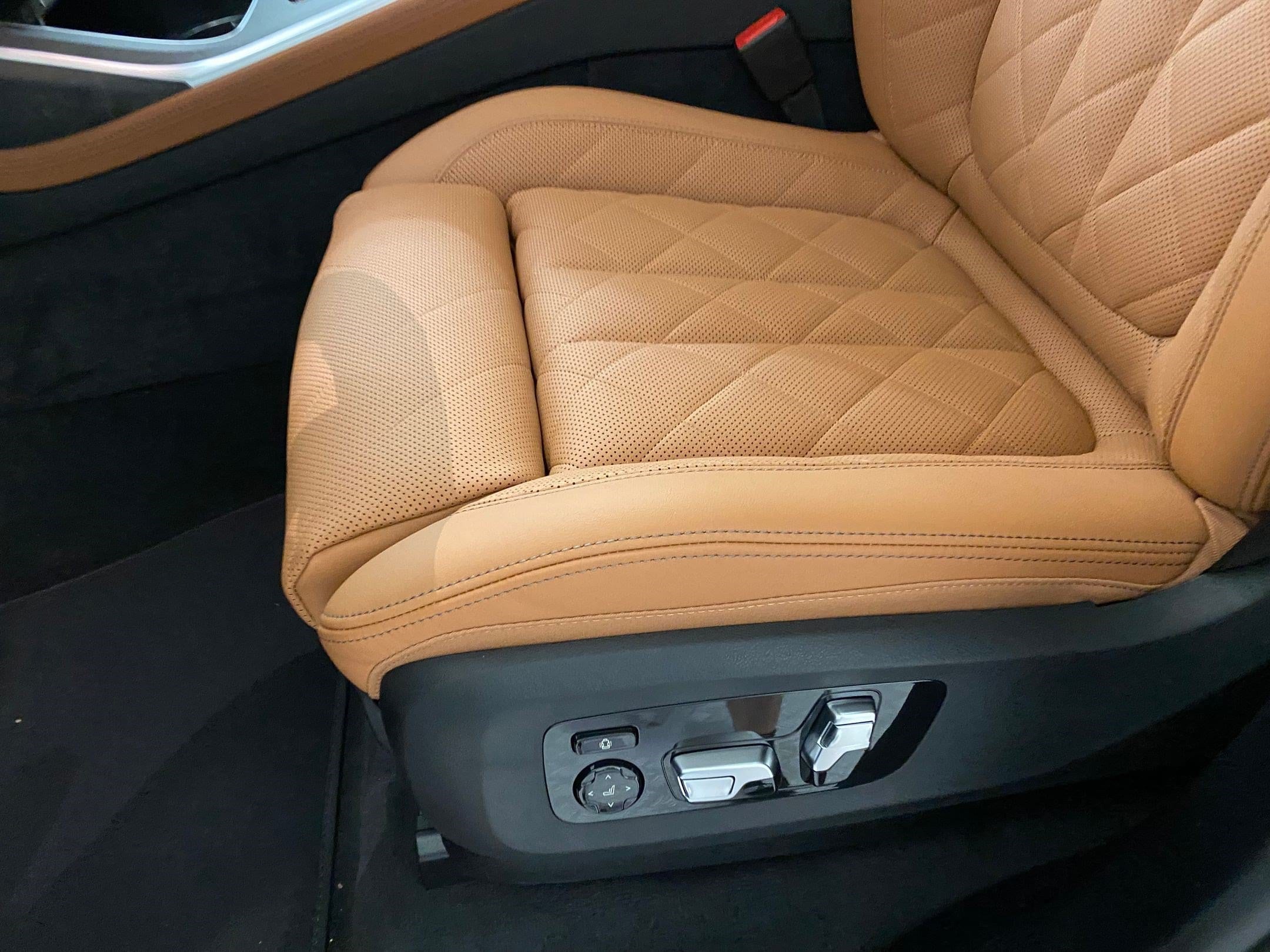 2026 BMW X7 40i - Photo 12