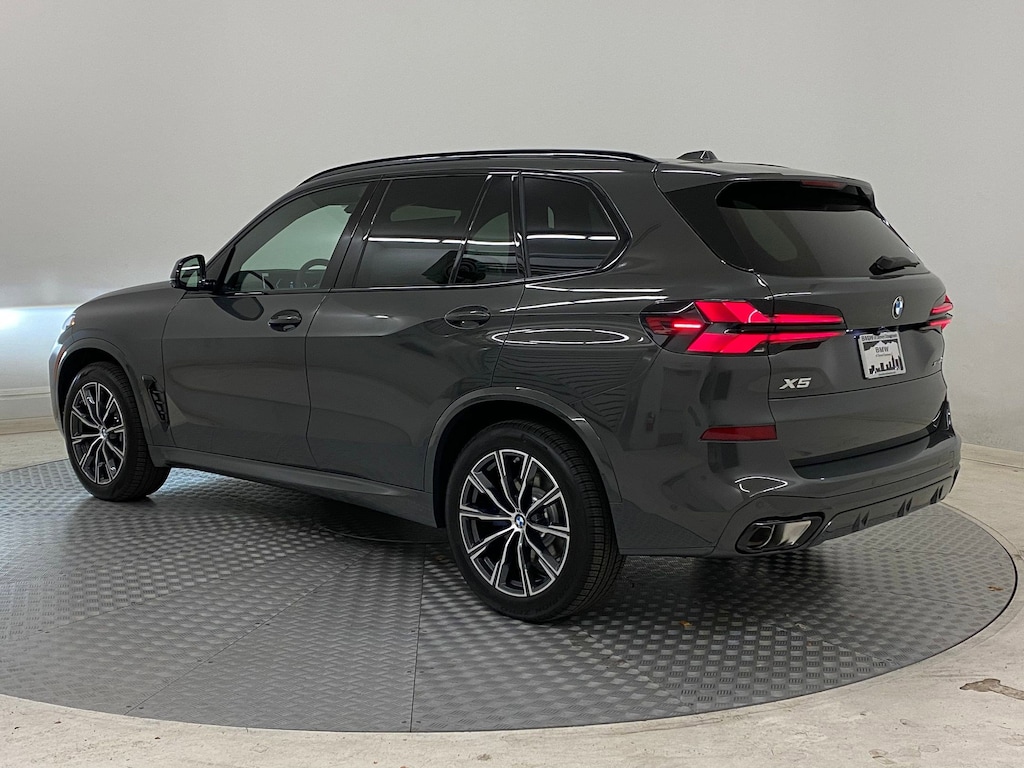 New 2026 BMW X5 xDrive40i SUV