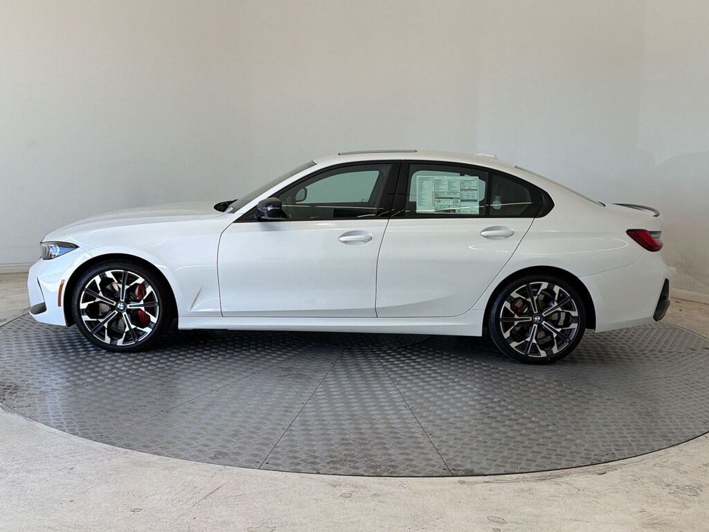 New 2026 BMW 330i xDrive Sedan