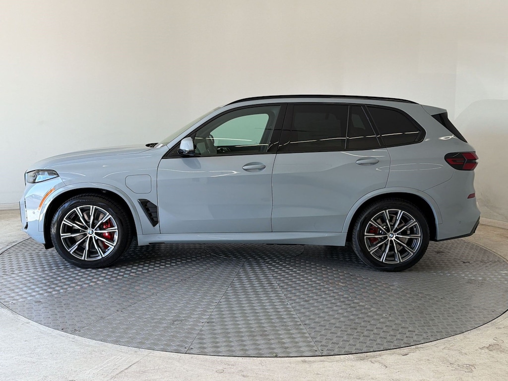 New 2026 BMW X5 PHEV xDrive50e SUV