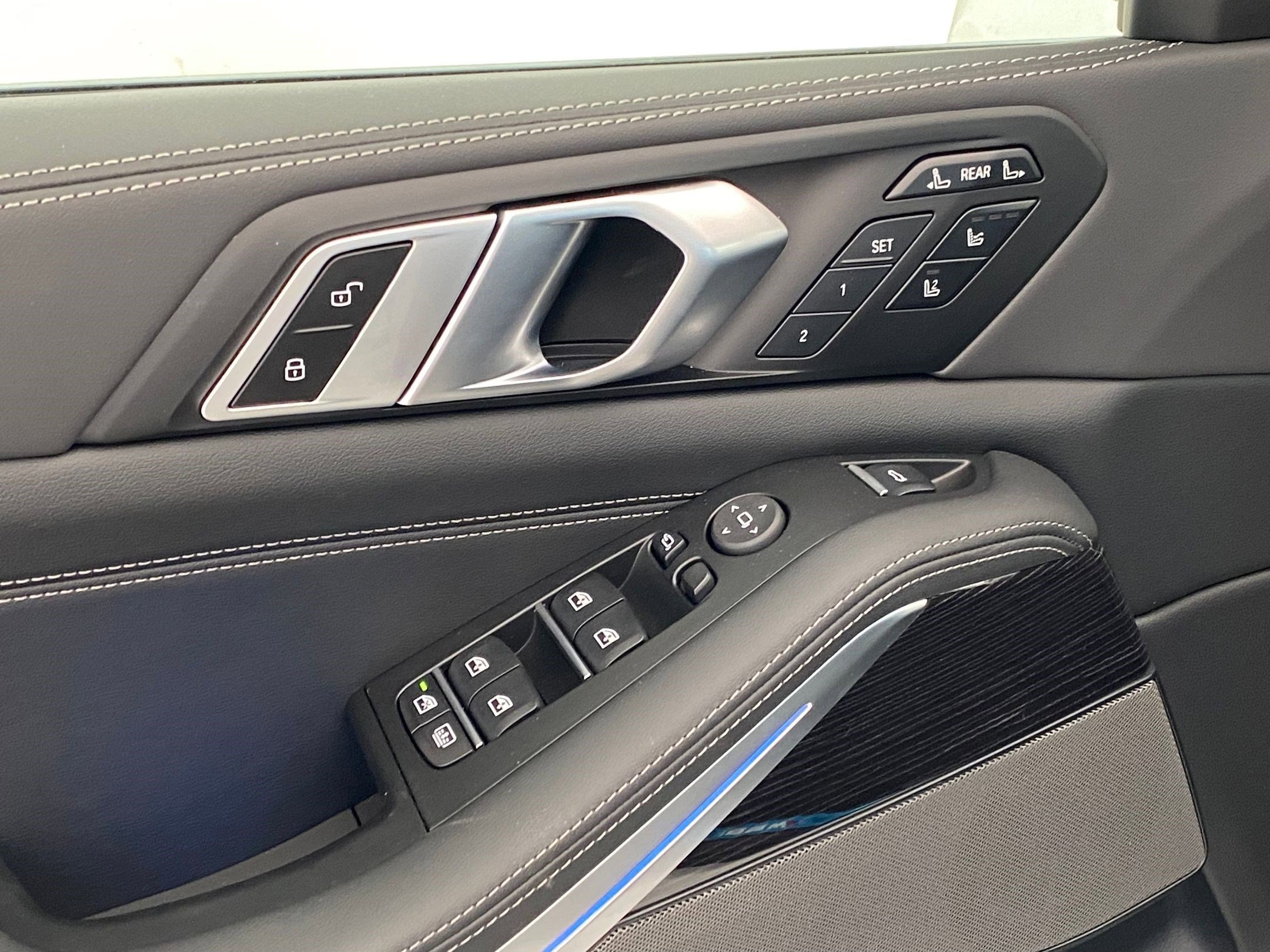 2026 BMW X7 M60i - Photo 25