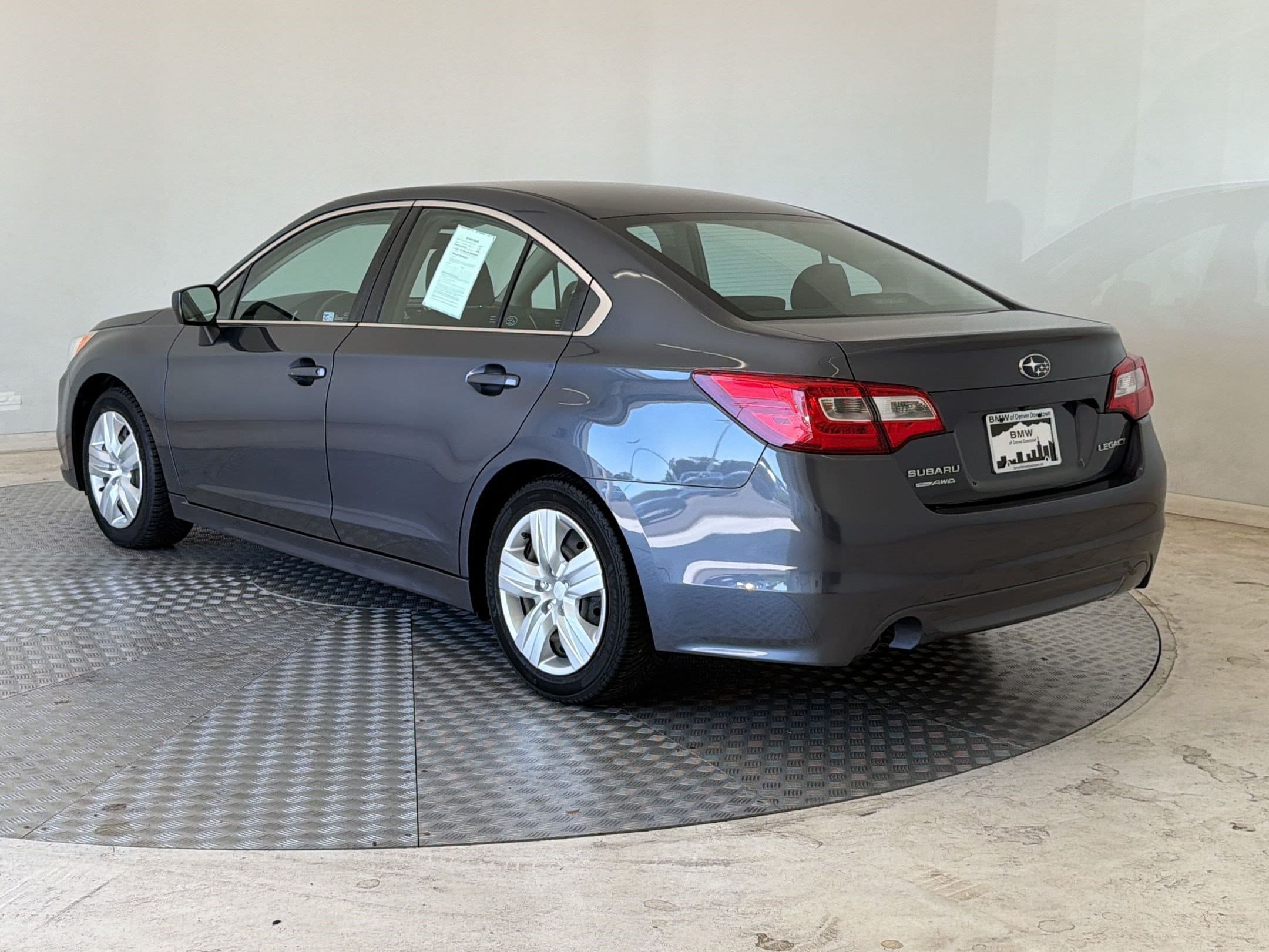 Legacy 2.5i Sedan