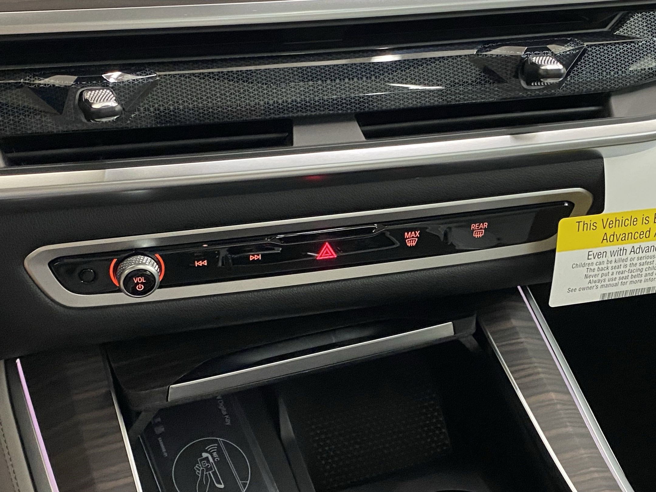 2026 BMW X5 50e - Photo 28