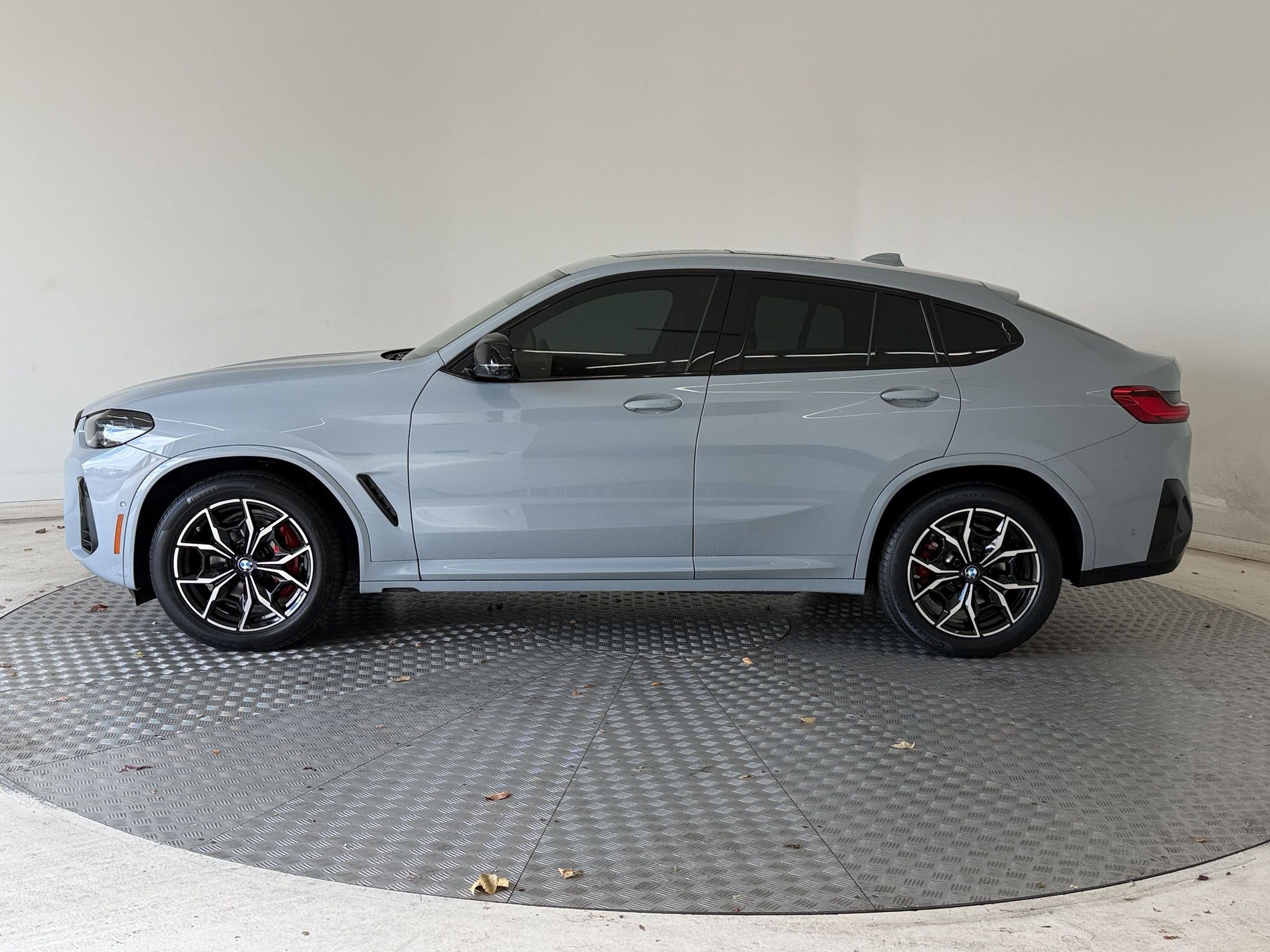 Certified 2025 BMW X4 SUV