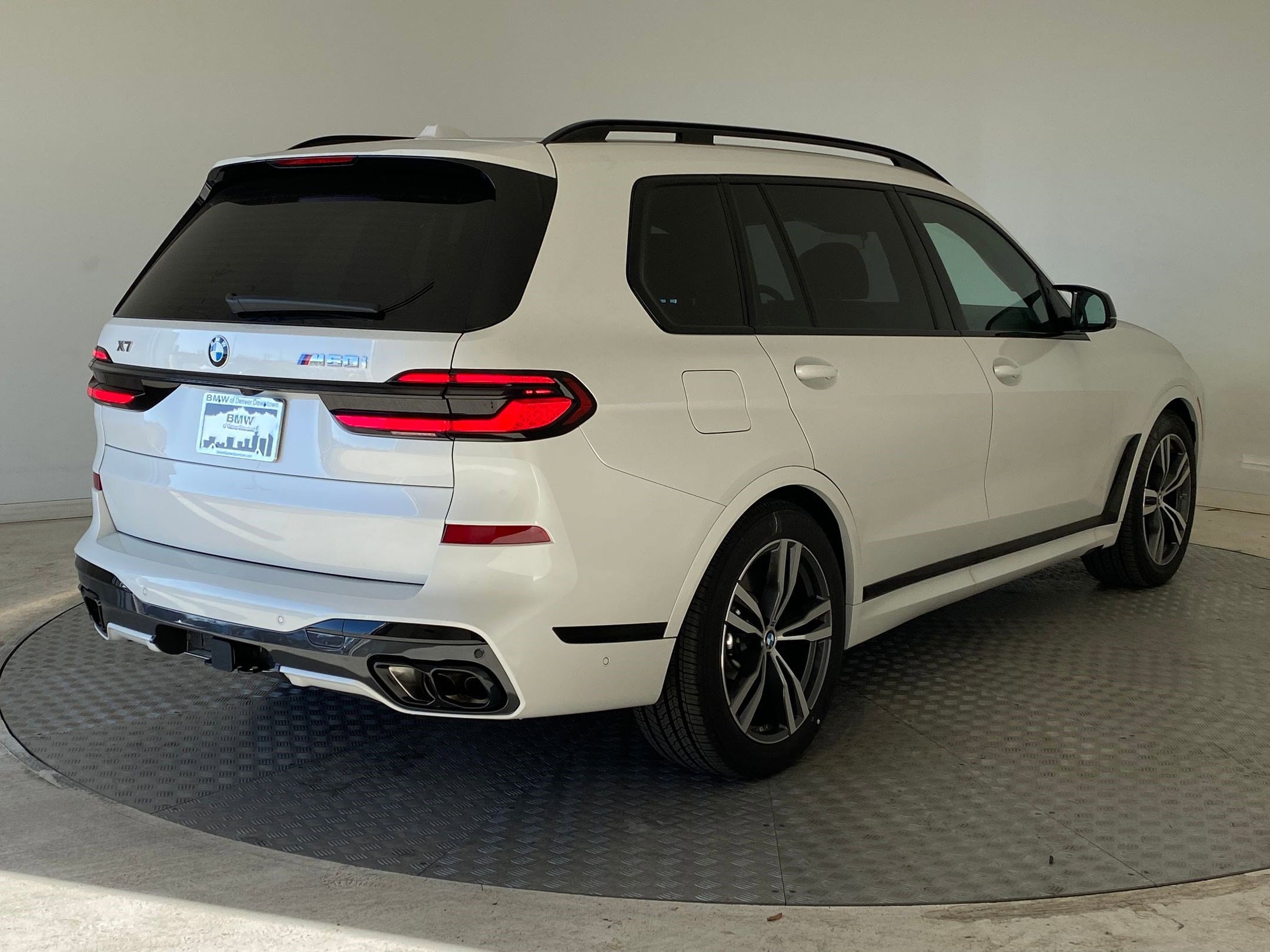2026 BMW X7 M60i - Photo 9