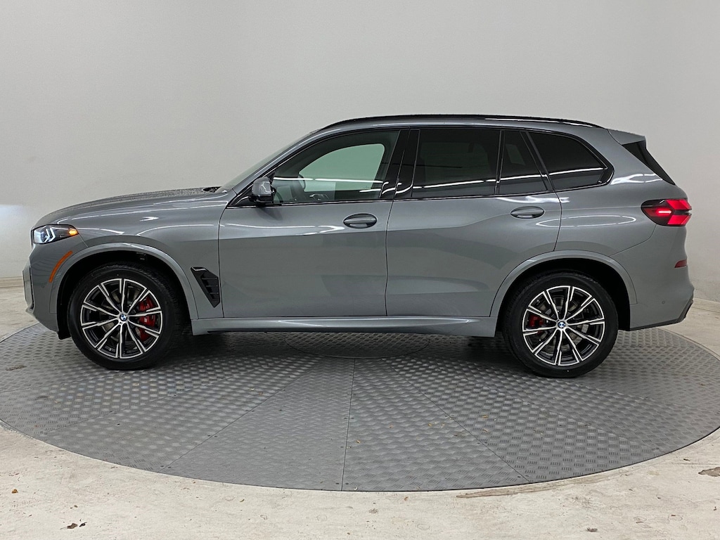 New 2026 BMW X5 xDrive40i SUV