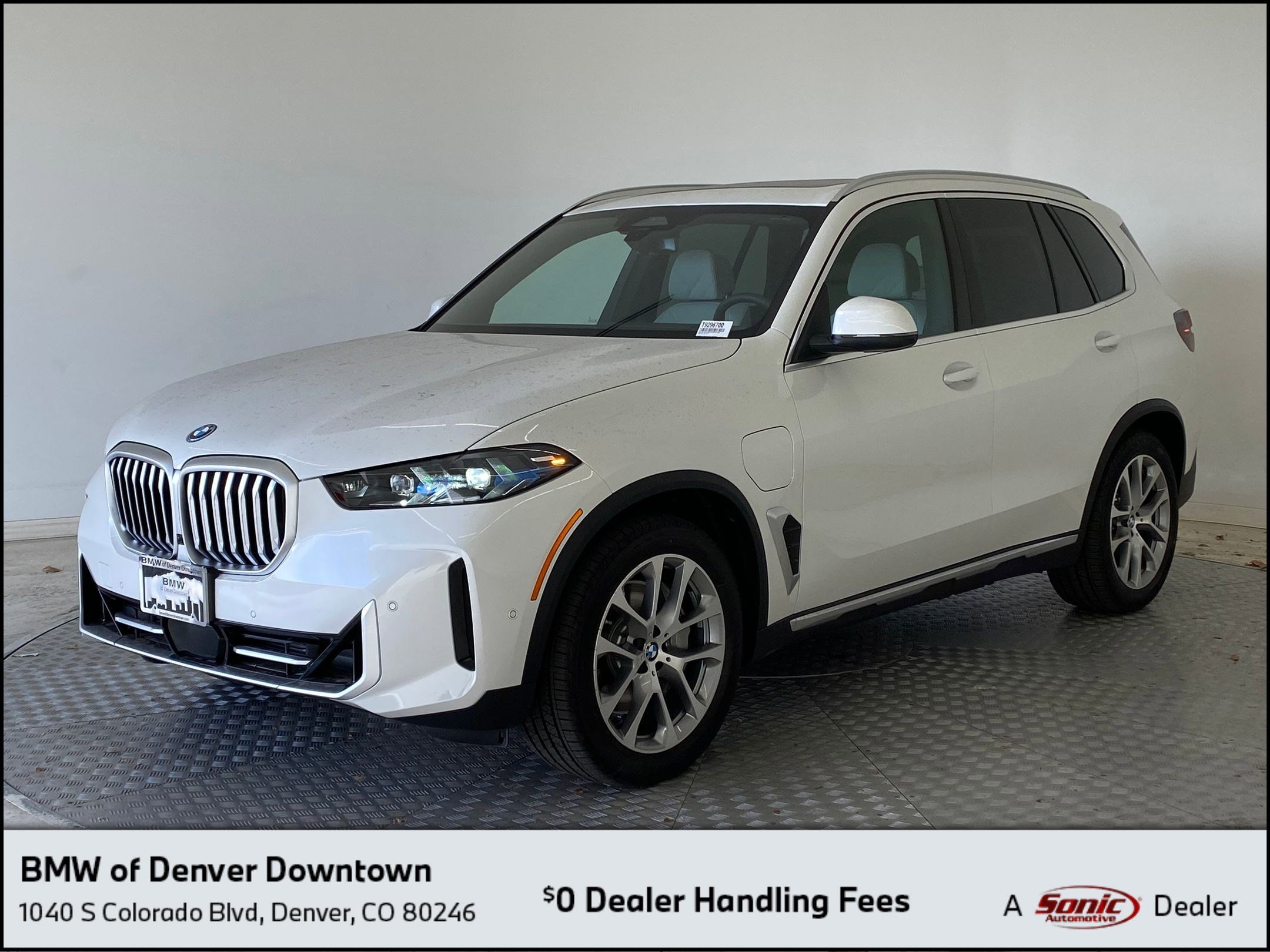 2026 BMW X5 50e's photo