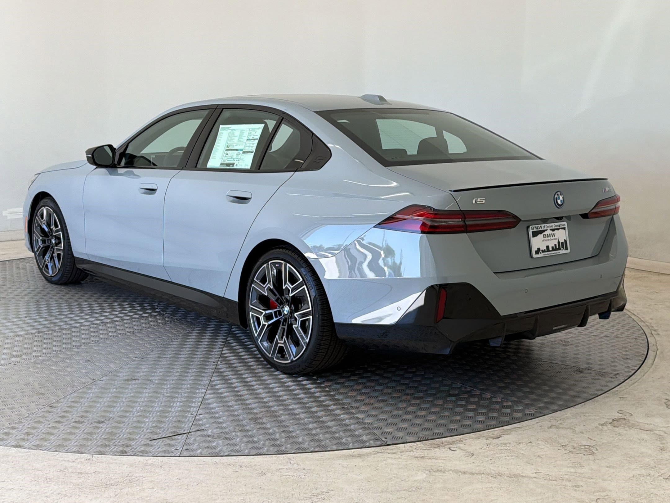 I5 M60 Sedan