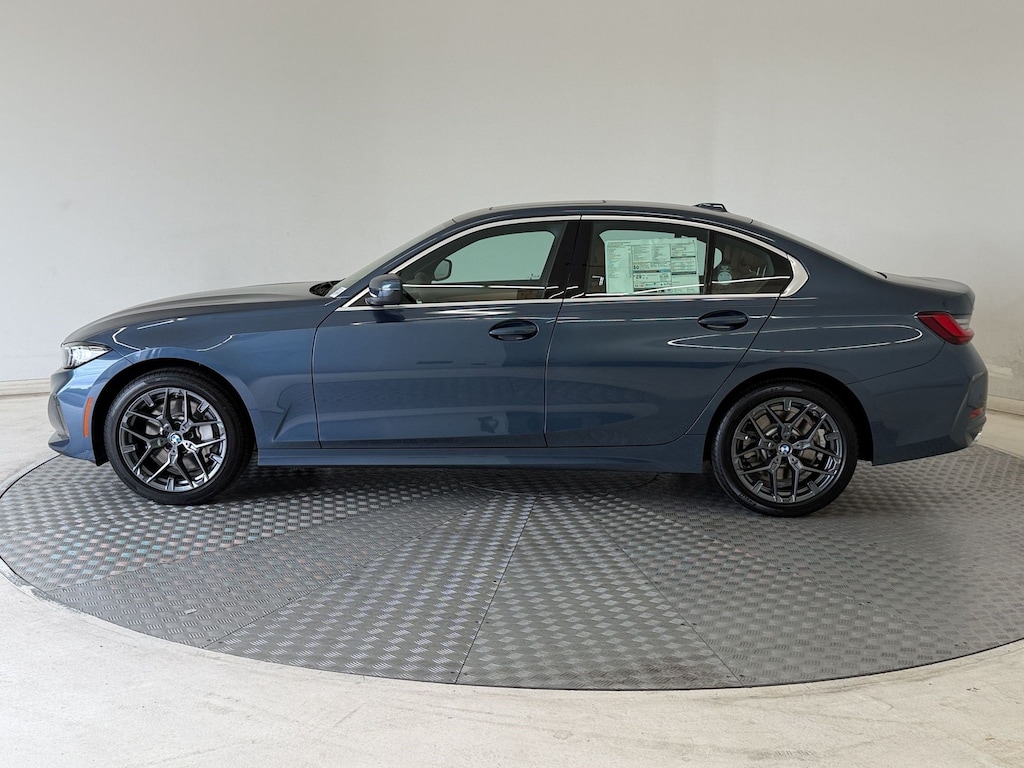 New 2026 BMW 330i xDrive Sedan