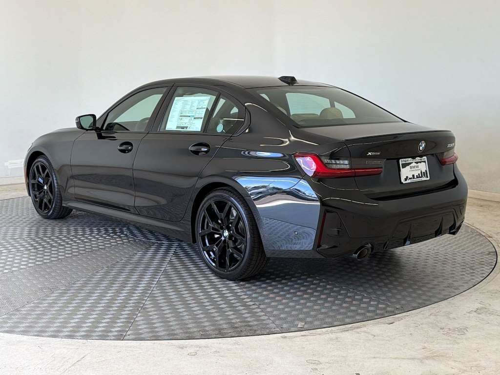 New 2026 BMW 330i xDrive Sedan