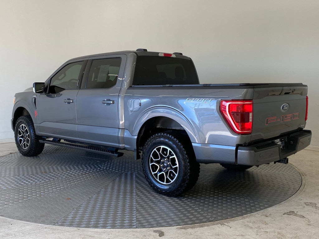 Used 2022 Ford F-150 XLT Truck SuperCrew Cab