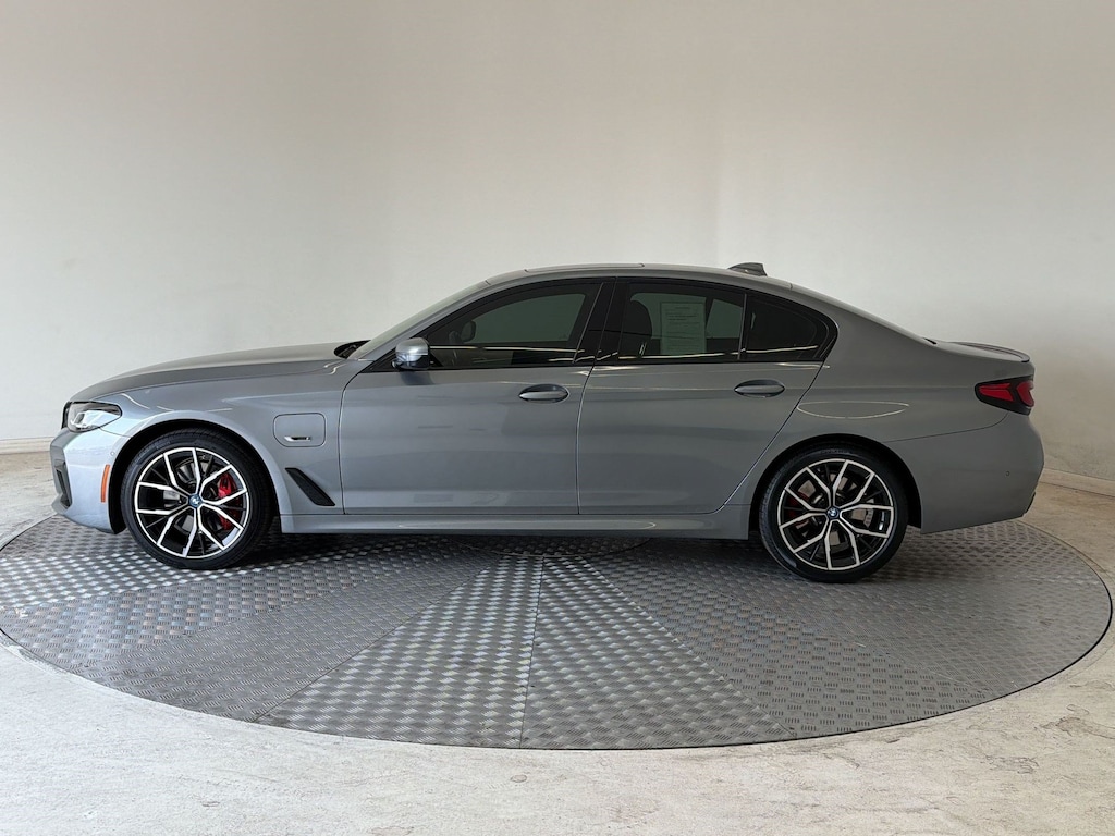 Certified 2023 BMW 530e Sedan