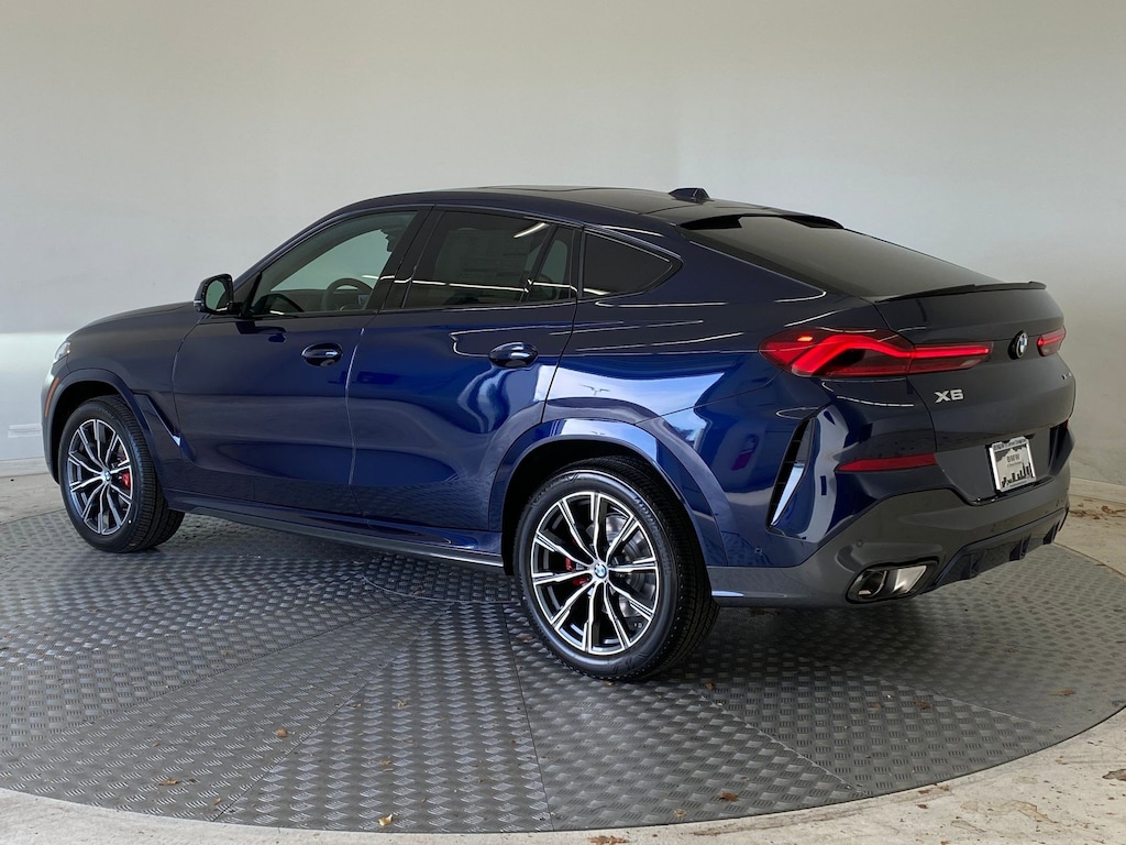 New 2026 BMW X6 xDrive40i SUV