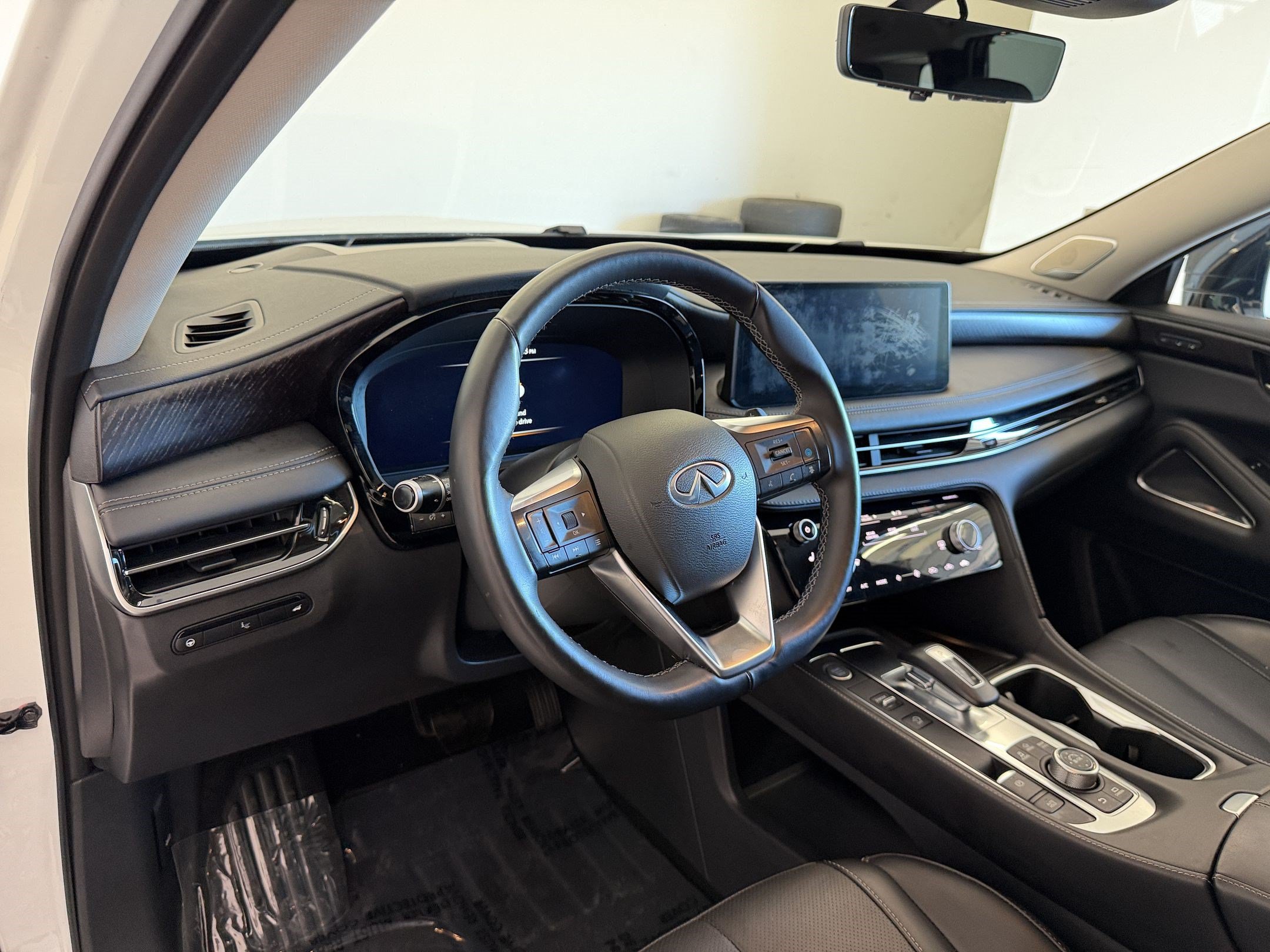 Used 2025 INFINITI QX60 SENSORY SUV