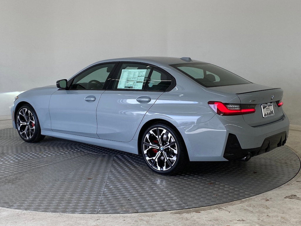 New 2026 BMW 330i xDrive Sedan